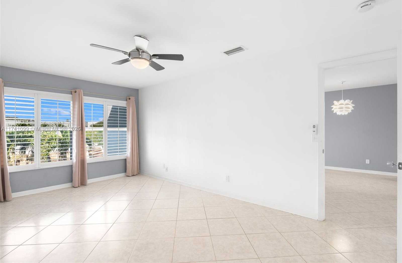 Small Image of 6600 ROYAL PALM BLVD #308B, Margate Number 13