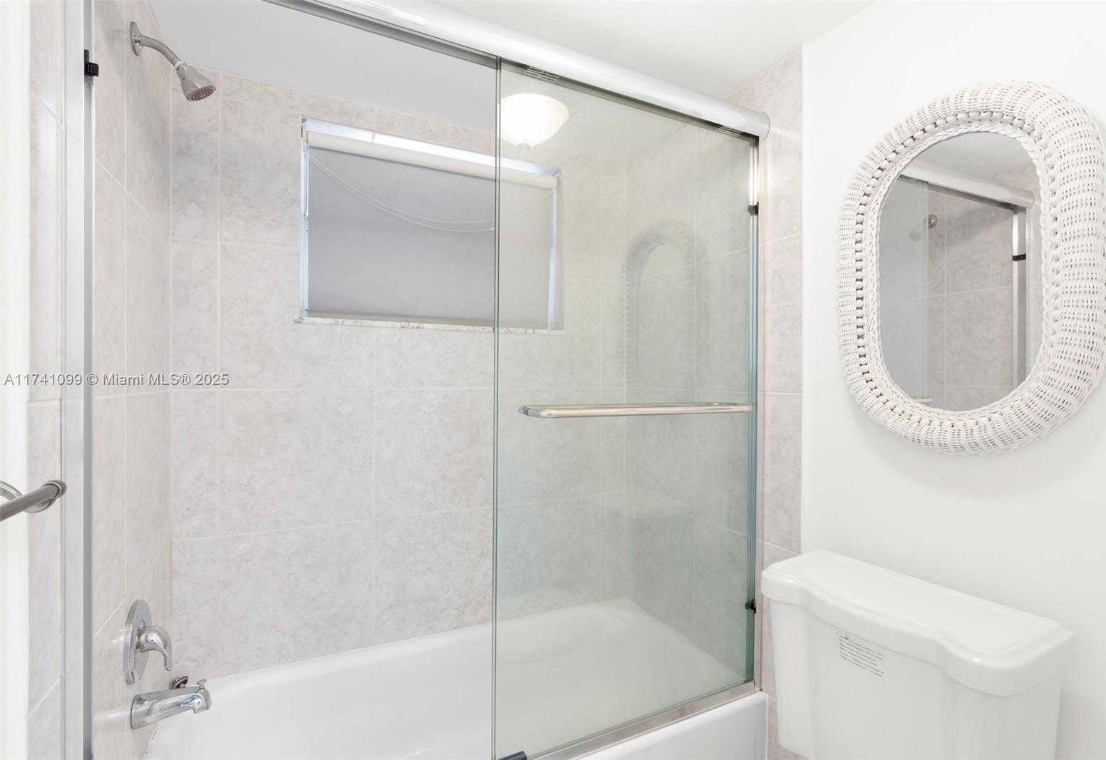 Small Image of 6600 ROYAL PALM BLVD #308B, Margate Number 17