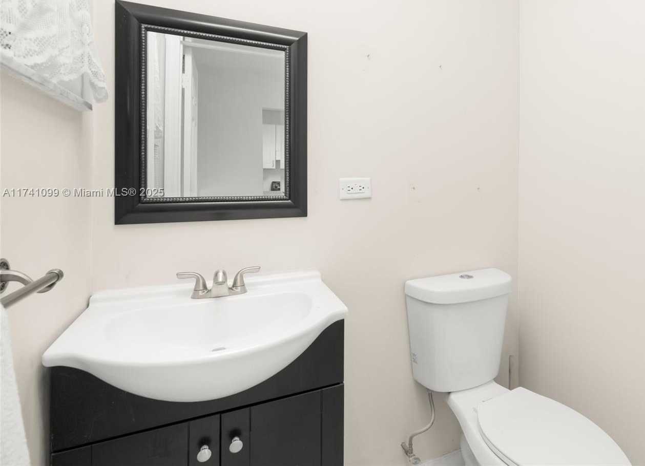 Small Image of 6600 ROYAL PALM BLVD #308B, Margate Number 22