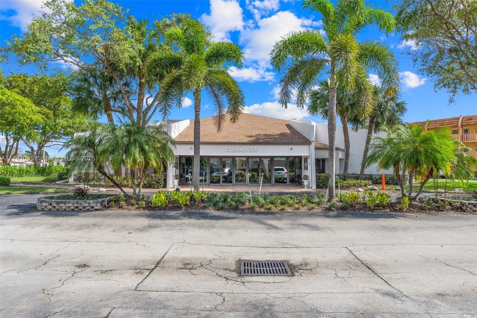 Small Image of 6600 ROYAL PALM BLVD #308B, Margate Number 23