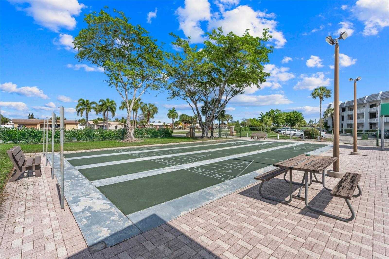 Small Image of 6600 ROYAL PALM BLVD #308B, Margate Number 28