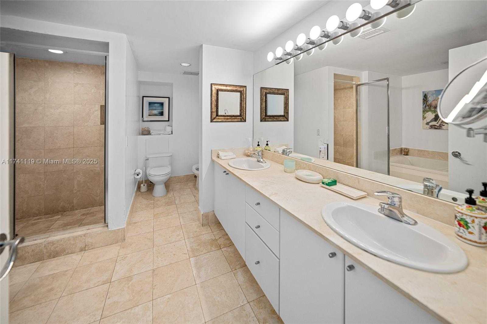 Small Image of 17375 COLLINS AVE #2007, Sunny Isles Beach Number 16