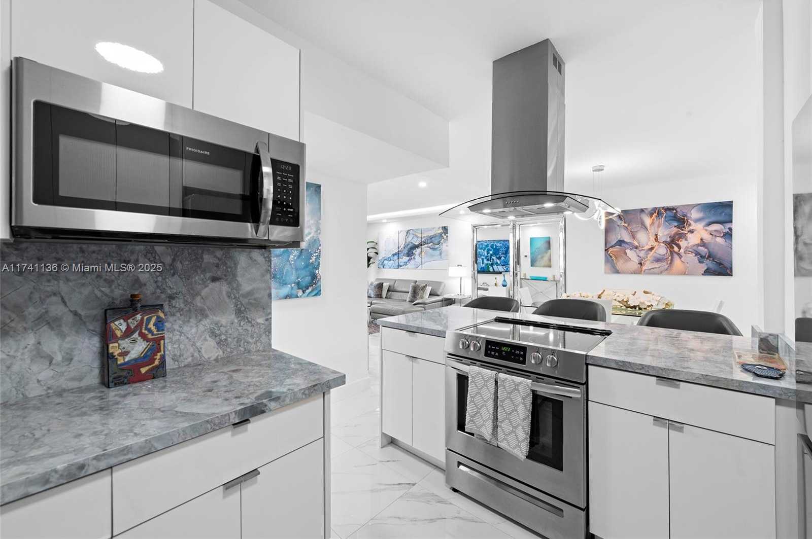Small Image of 1500 BAY RD #746S, Miami Beach Number 37