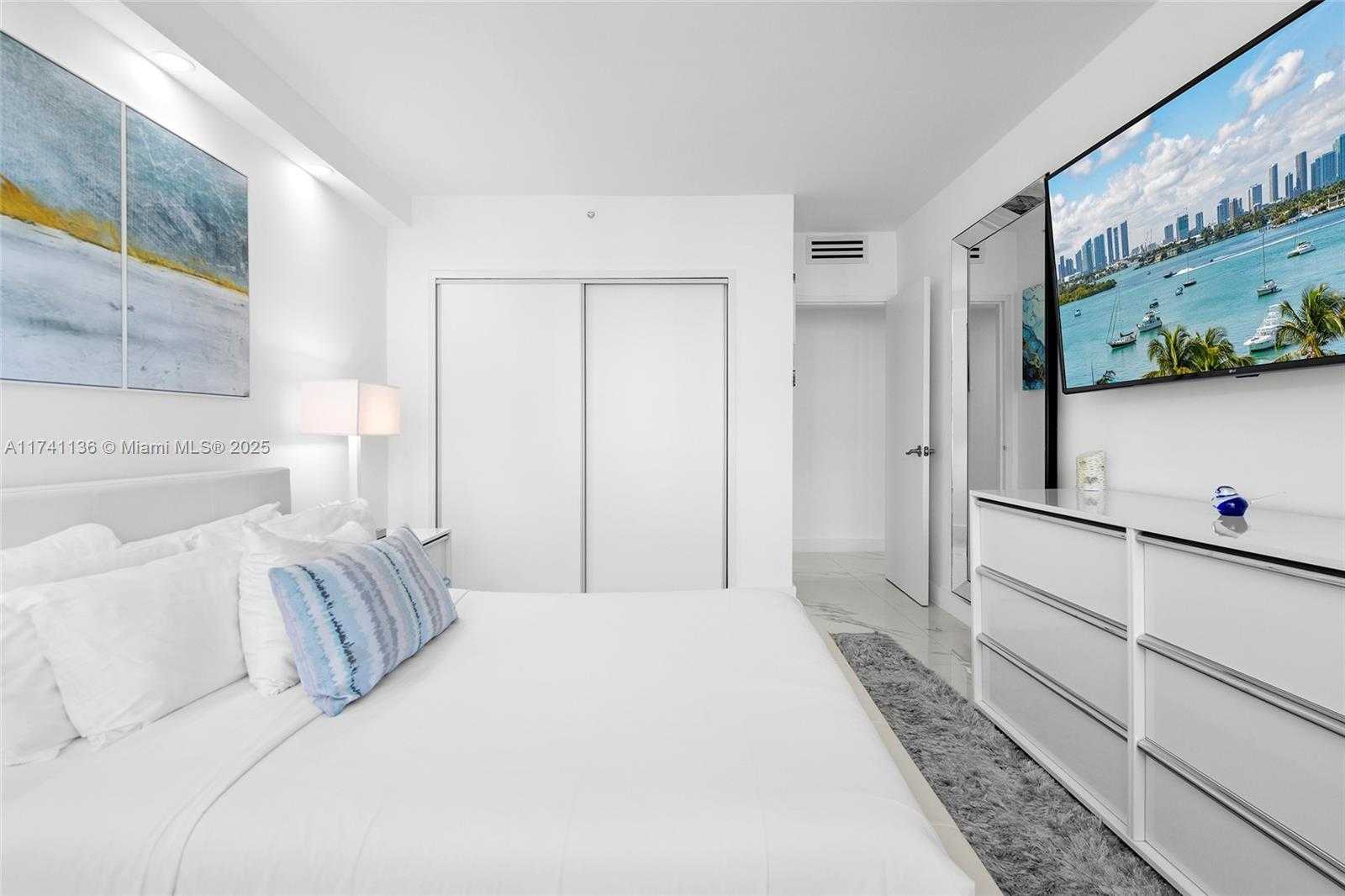 Small Image of 1500 BAY RD #746S, Miami Beach Number 9
