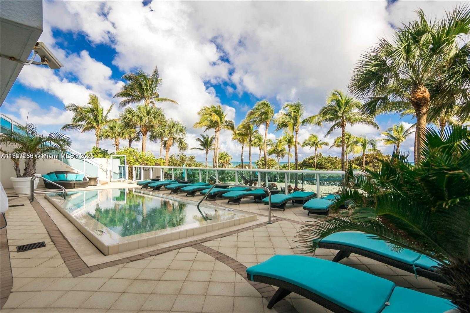 Small Image of 9201 COLLINS AVE #424, Surfside Number 21