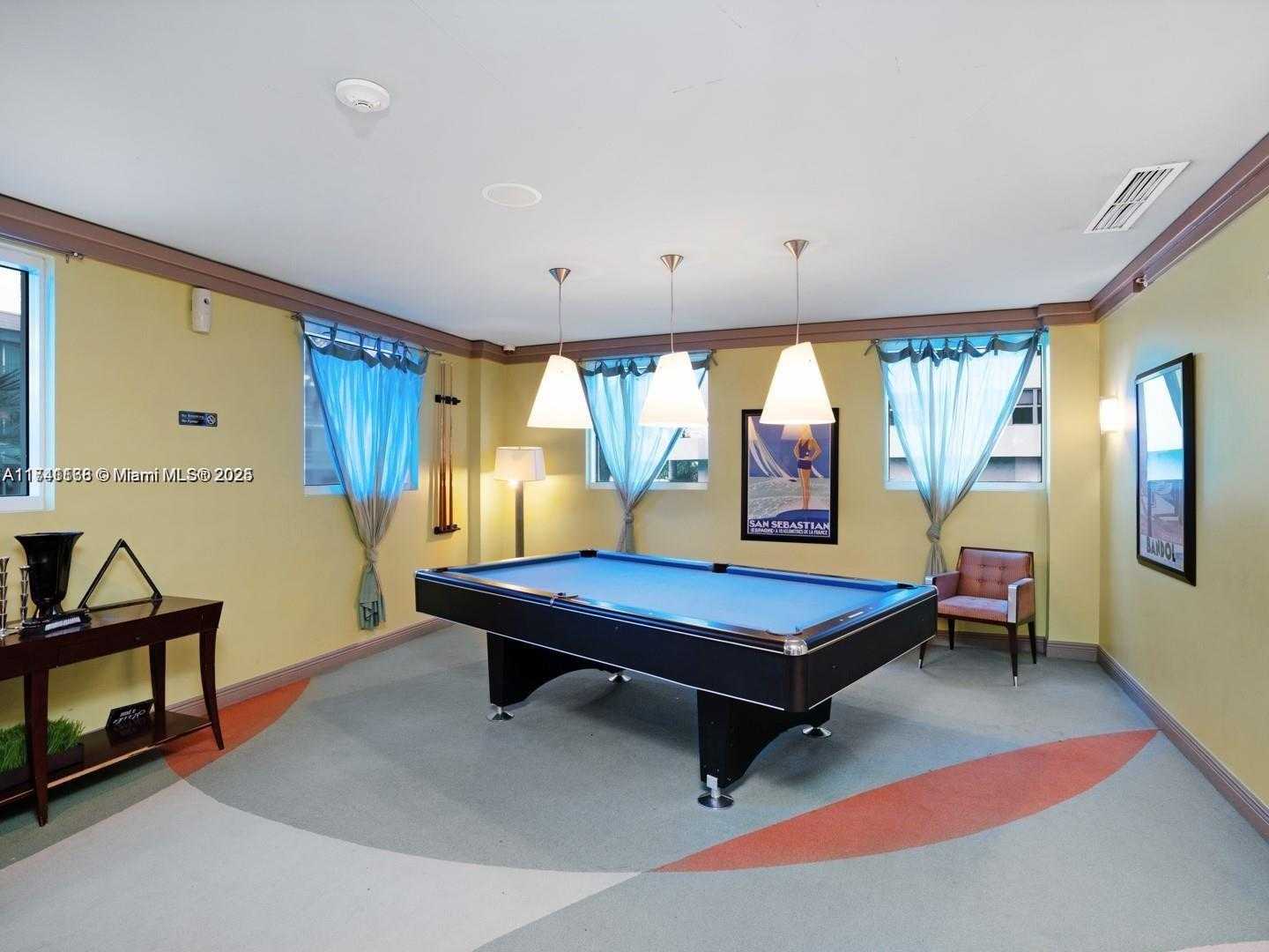 Small Image of 9201 COLLINS AVE #424, Surfside Number 31