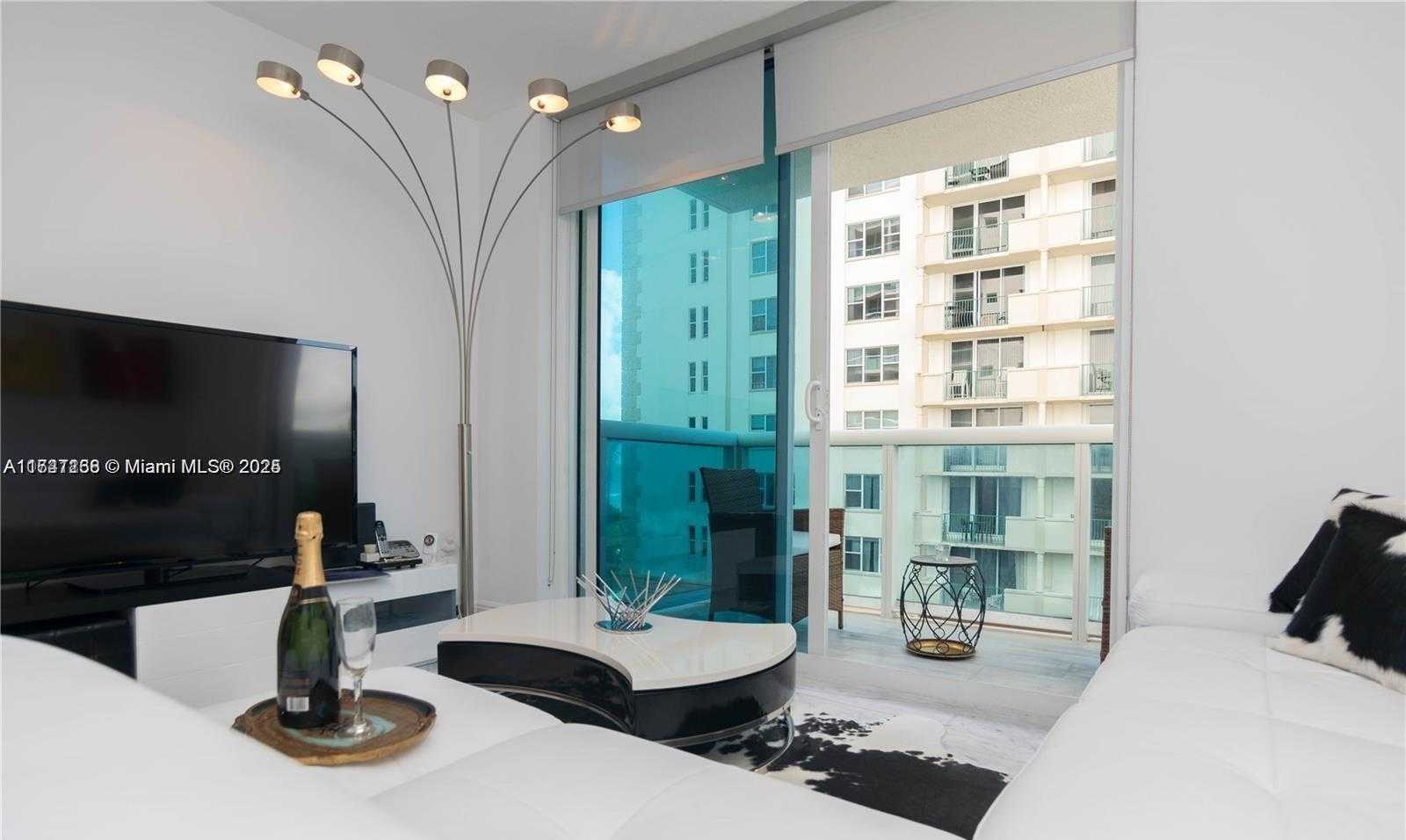 Small Image of 9201 COLLINS AVE #424, Surfside Number 7