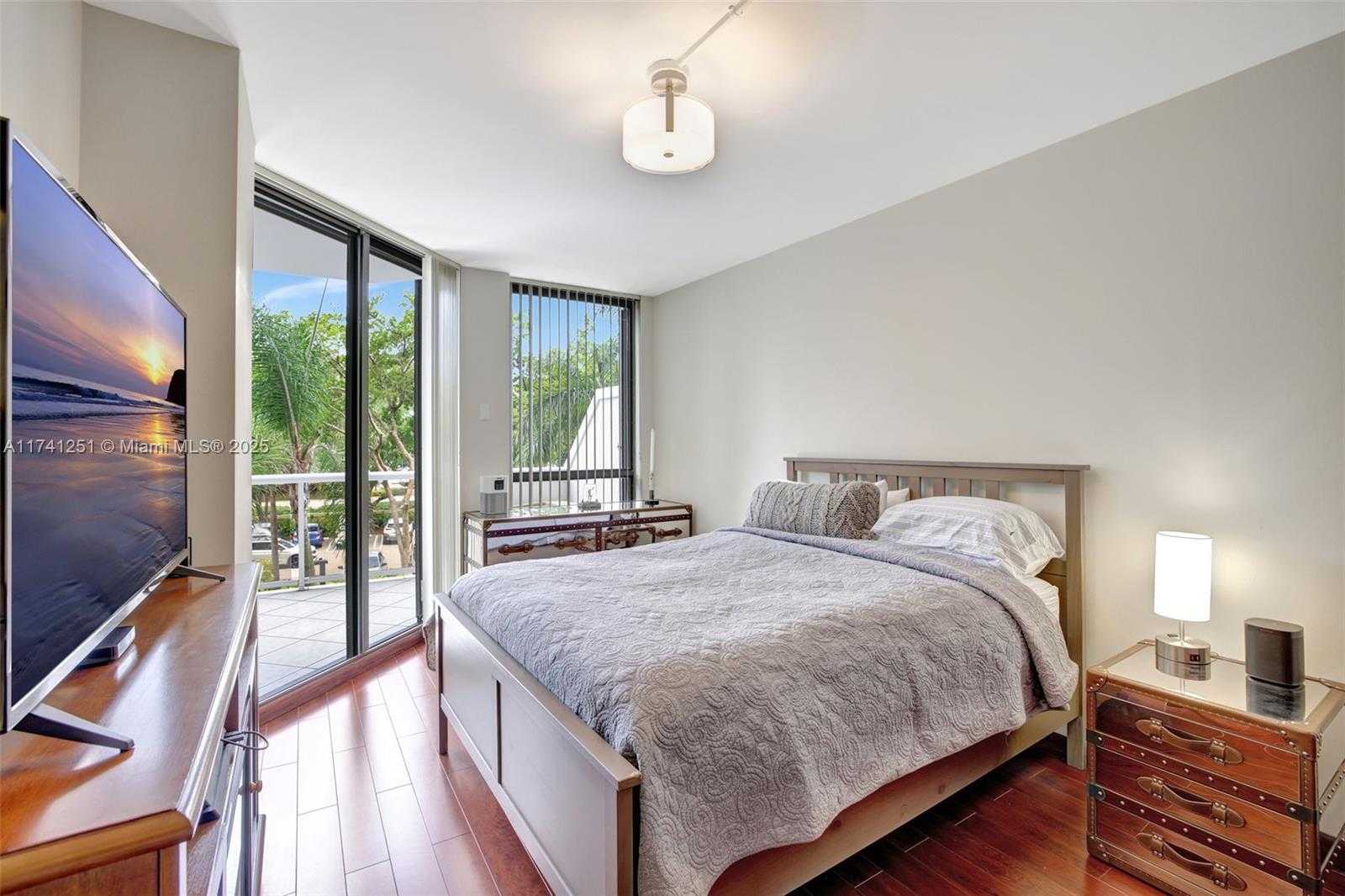 Small Image of 3640 YACHT CLUB DR #203, Aventura Number 14
