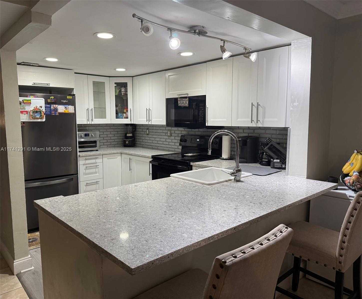 Small Image of 9050 NORTH WEST 28TH ST #110, Coral Springs Number 6