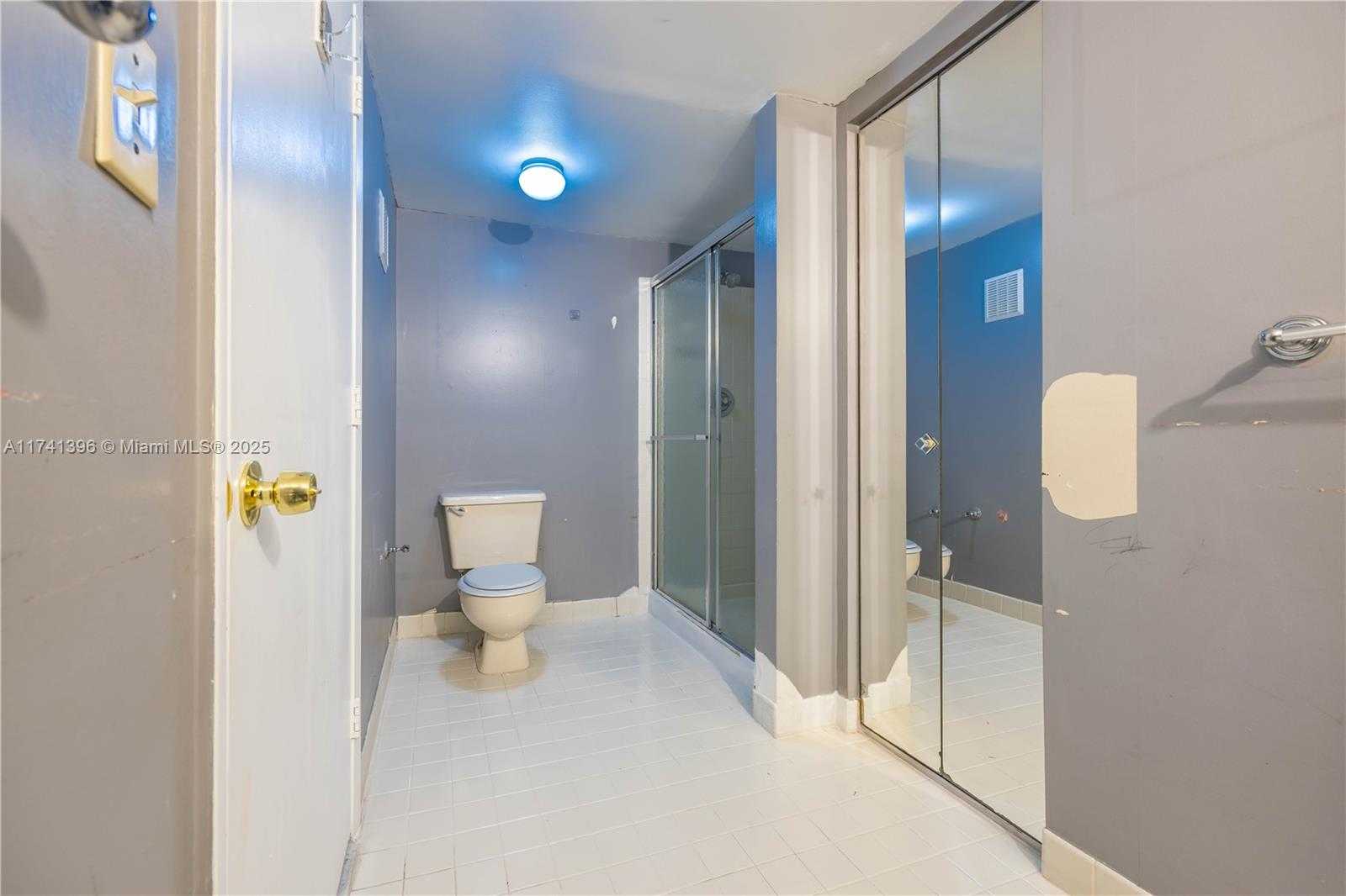 Small Image of 9740 WEST MCNAB RD #111, Tamarac Number 20