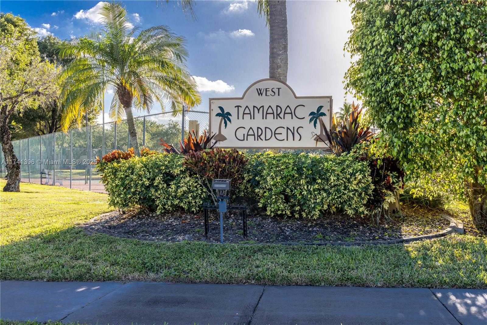 Small Image of 9740 WEST MCNAB RD #111, Tamarac Number 30