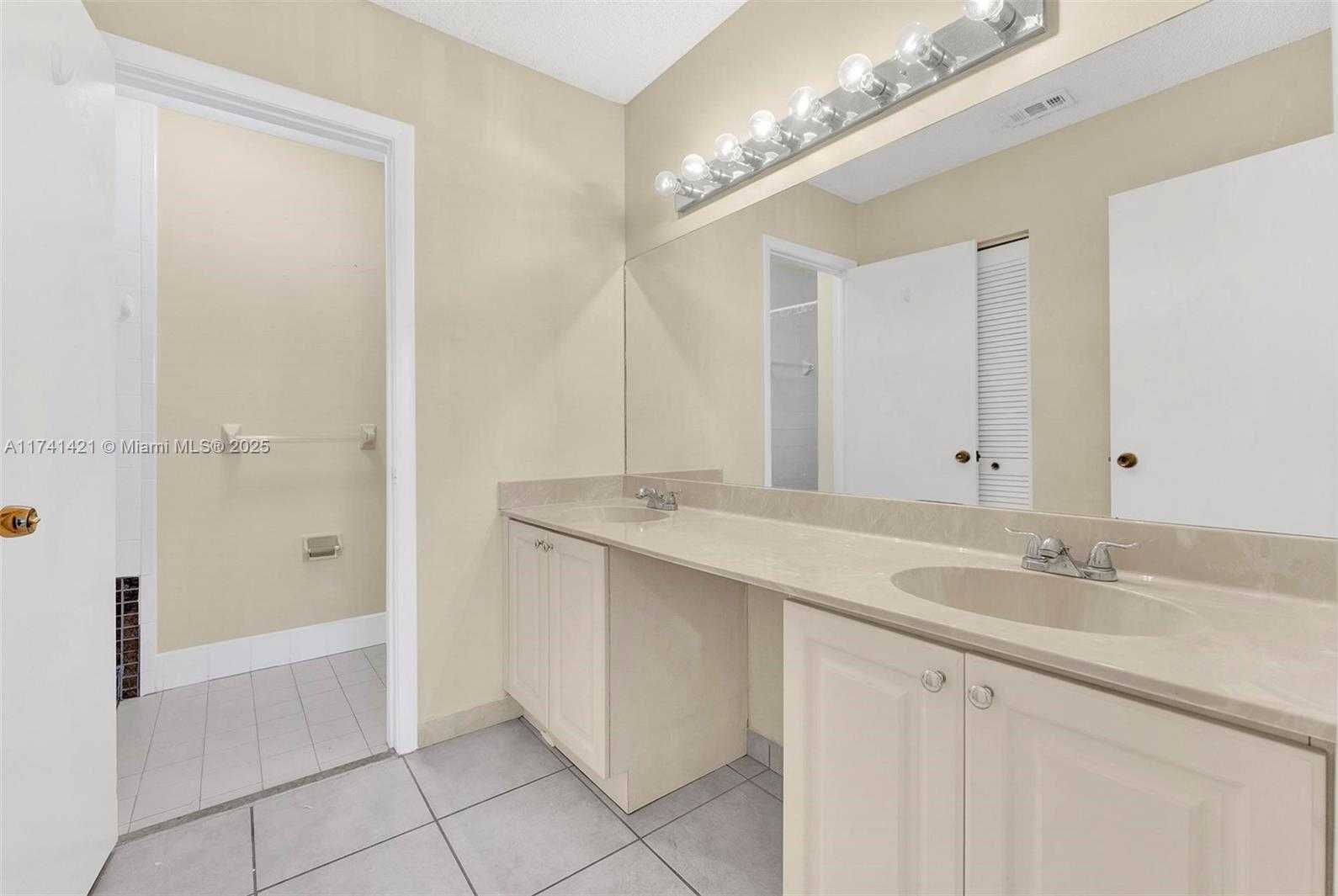 Small Image of 12272 ROYAL PALM BLVD #A-5, Coral Springs Number 11