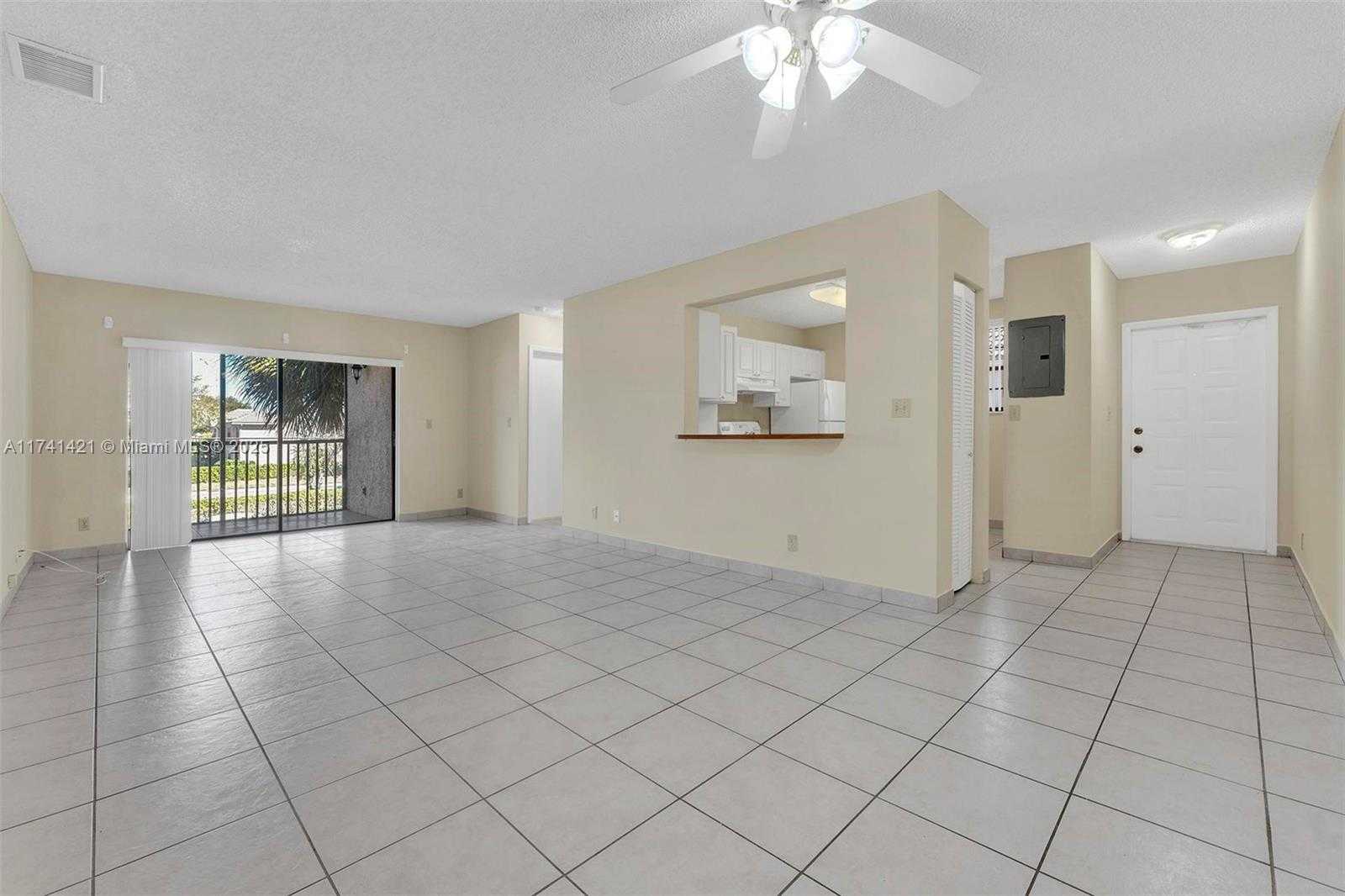 Small Image of 12272 ROYAL PALM BLVD #A-5, Coral Springs Number 17