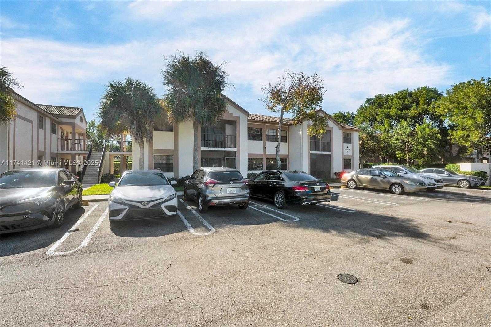 Small Image of 12272 ROYAL PALM BLVD #A-5, Coral Springs Number 28