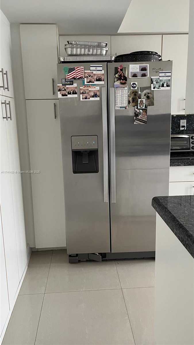 Small Image of 3500 MYSTIC POINTE DR #1405, Aventura Number 11
