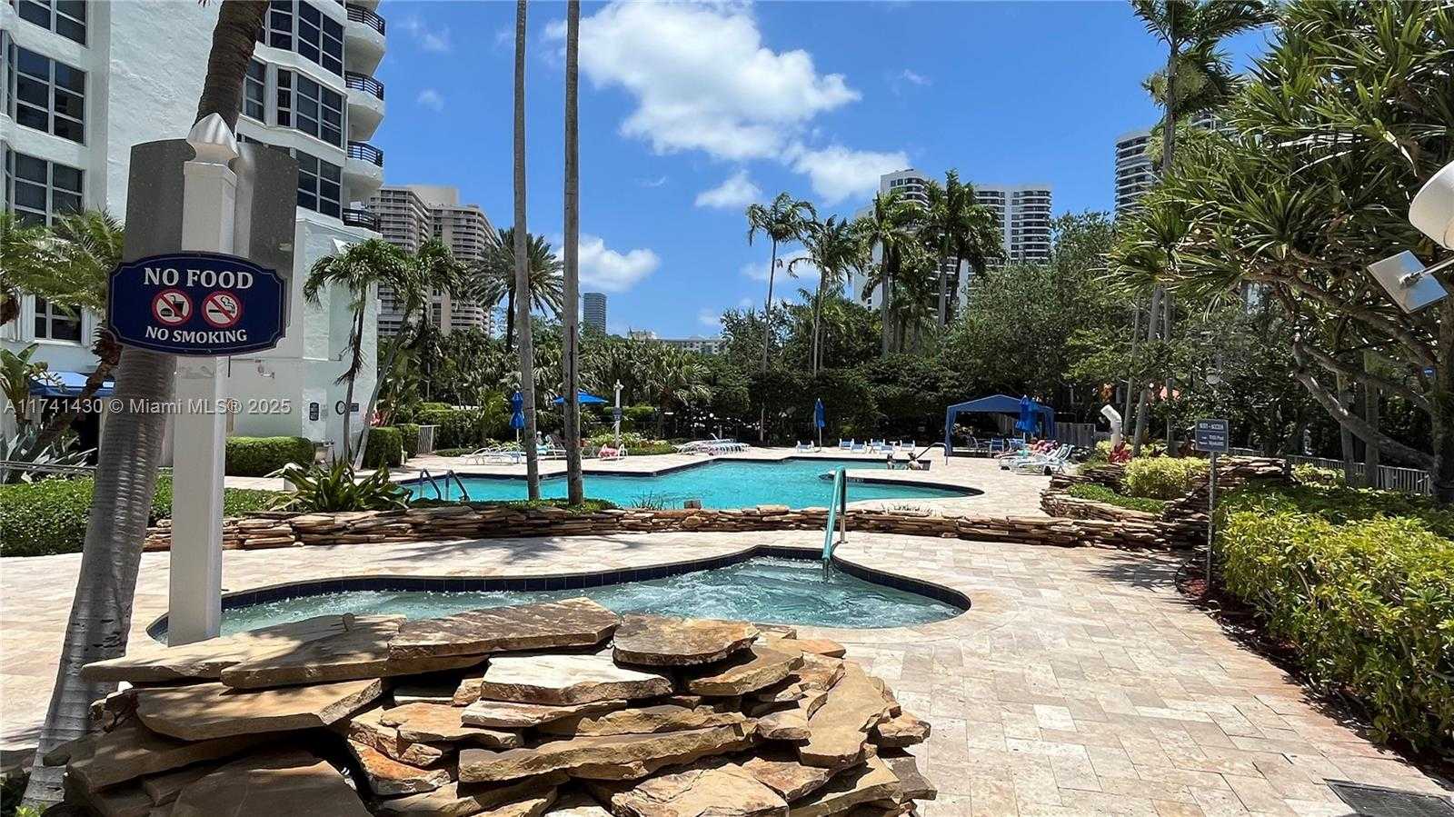 Small Image of 3500 MYSTIC POINTE DR #1405, Aventura Number 25