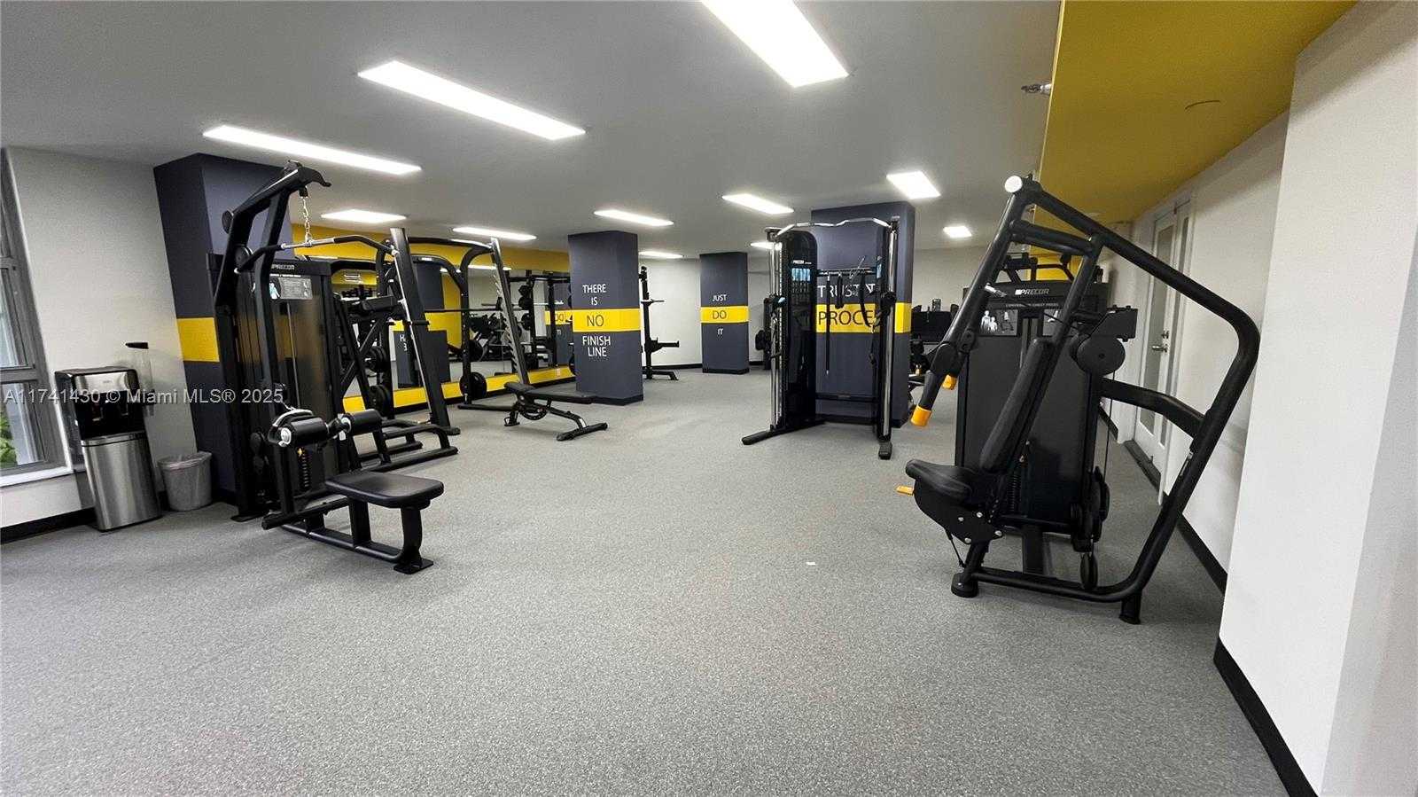 Small Image of 3500 MYSTIC POINTE DR #1405, Aventura Number 27