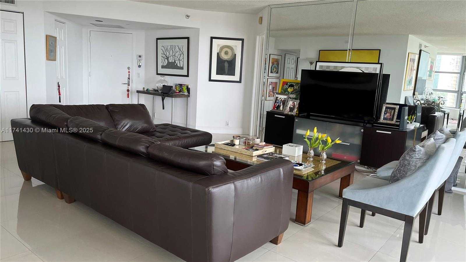 Small Image of 3500 MYSTIC POINTE DR #1405, Aventura Number 8