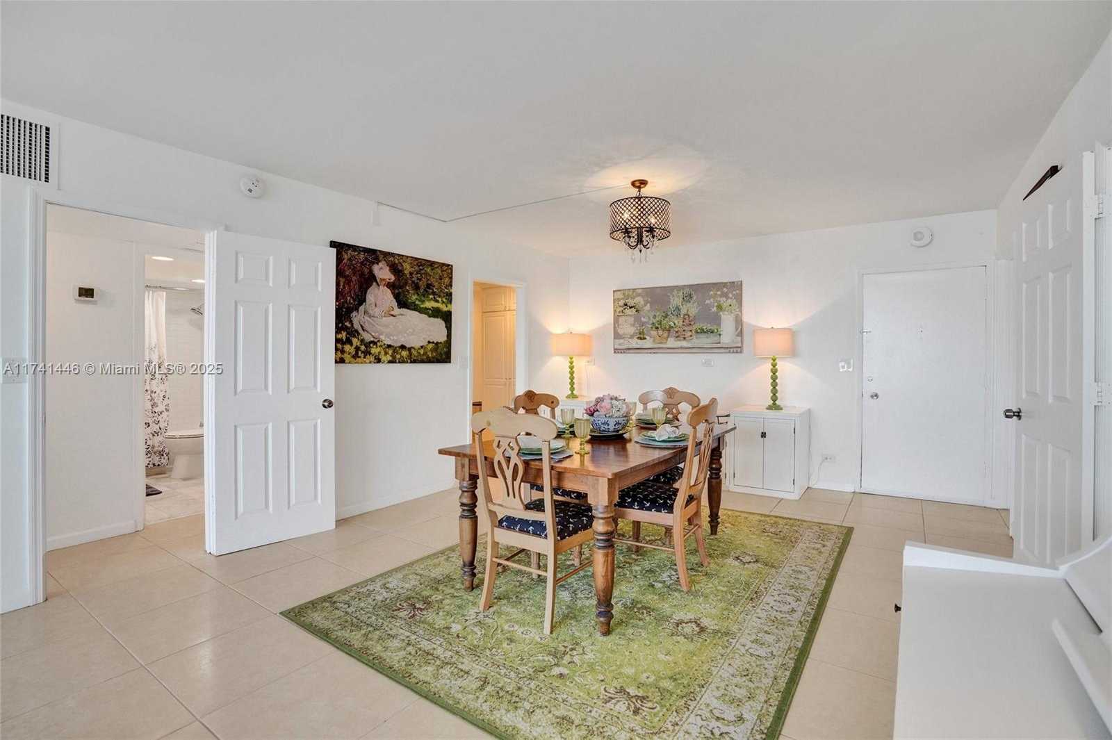 Small Image of 5005 COLLINS AVE #707, Miami Beach Number 25