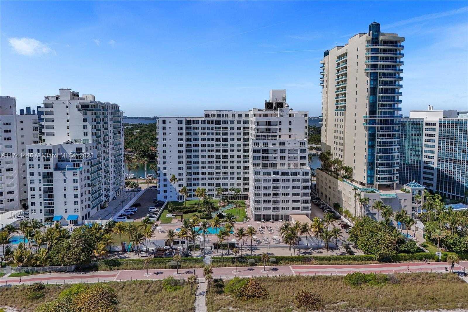 Small Image of 5005 COLLINS AVE #707, Miami Beach Number 6