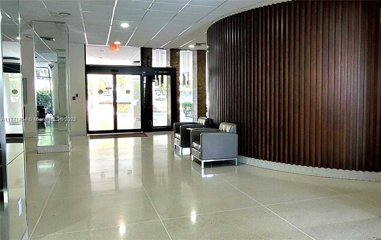 Small Image of 20100 WEST COUNTRY CLUB DR #809, Aventura Number 12