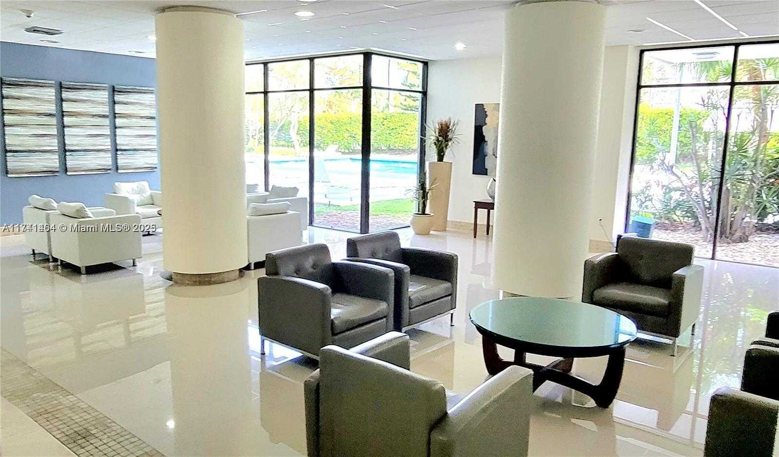 Small Image of 20100 WEST COUNTRY CLUB DR #809, Aventura Number 4