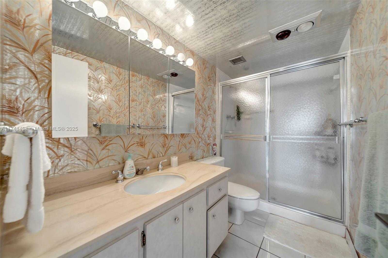 Small Image of 1985 SOUTH OCEAN DR #22G, Hallandale Beach Number 11