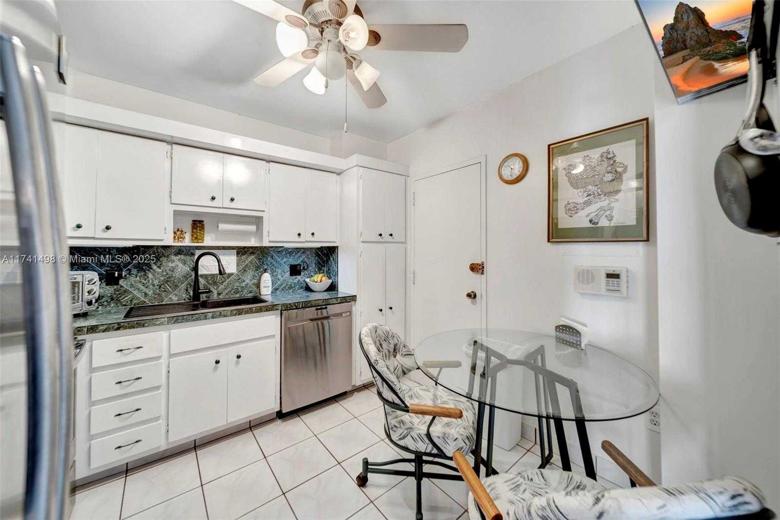 Small Image of 1985 SOUTH OCEAN DR #22G, Hallandale Beach Number 6