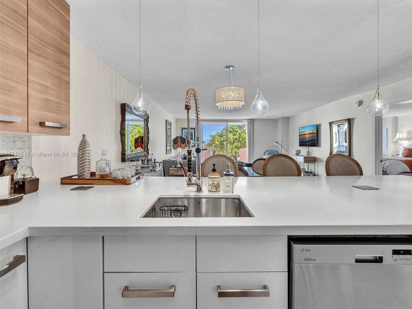 Small Image of 1865 SOUTH OCEAN DR #4N, Hallandale Beach Number 16