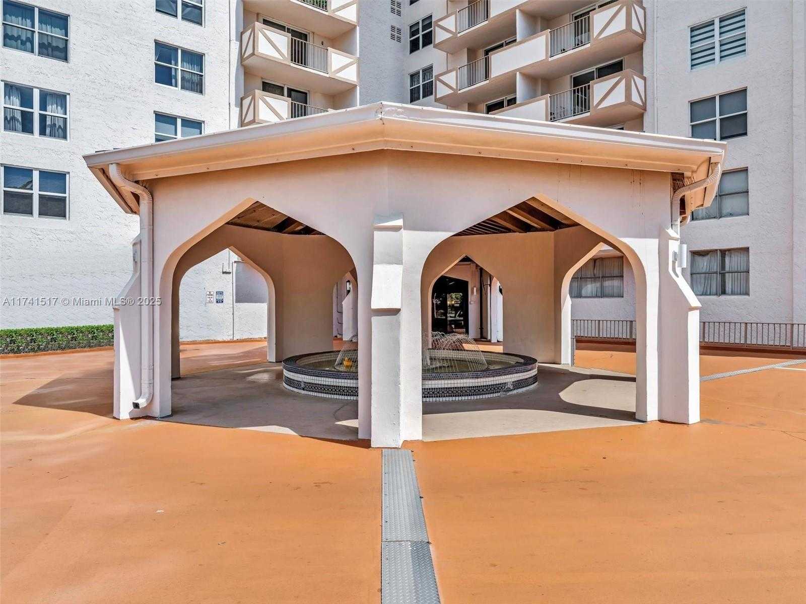 Small Image of 1865 SOUTH OCEAN DR #4N, Hallandale Beach Number 2
