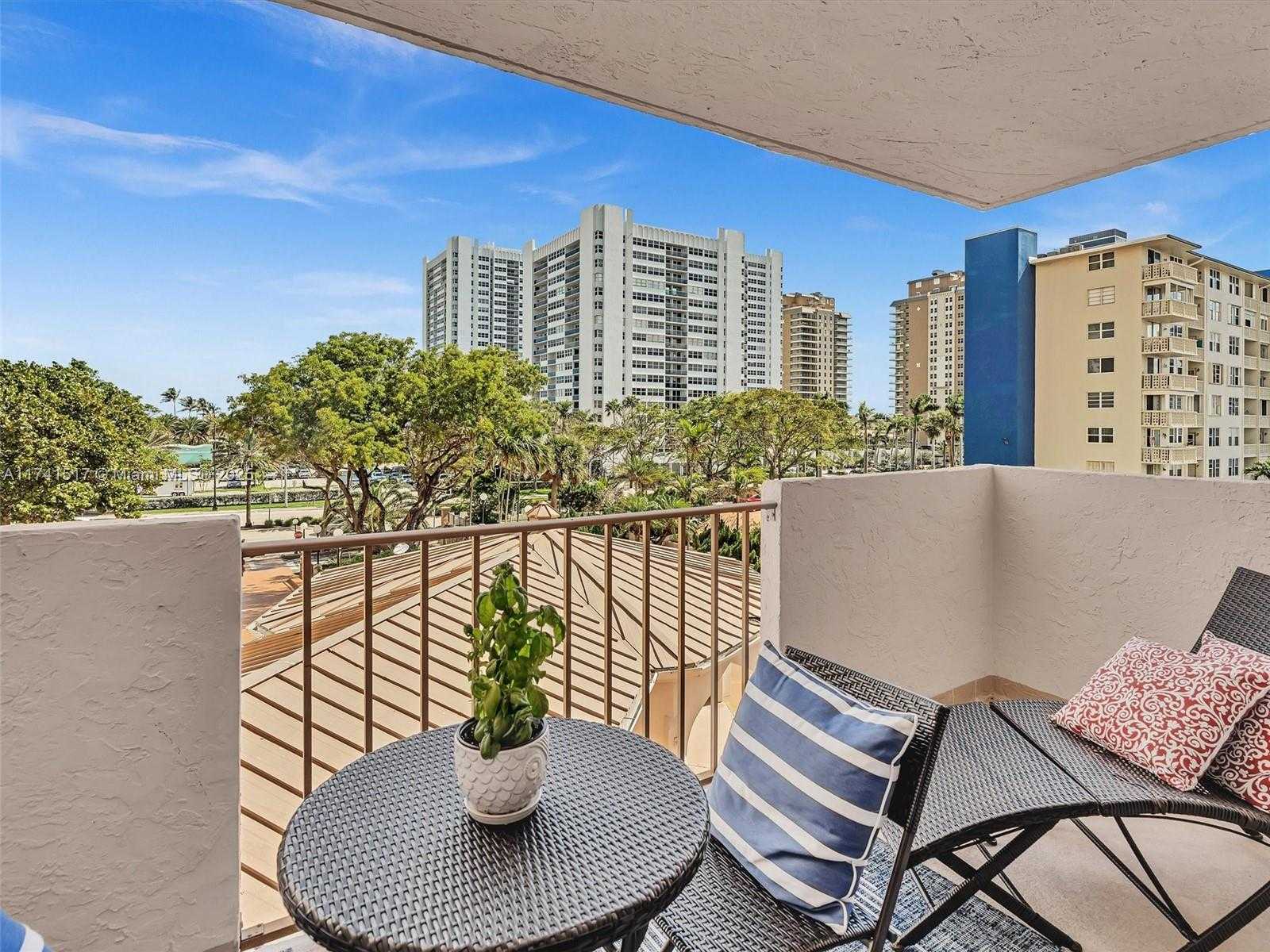 Small Image of 1865 SOUTH OCEAN DR #4N, Hallandale Beach Number 31