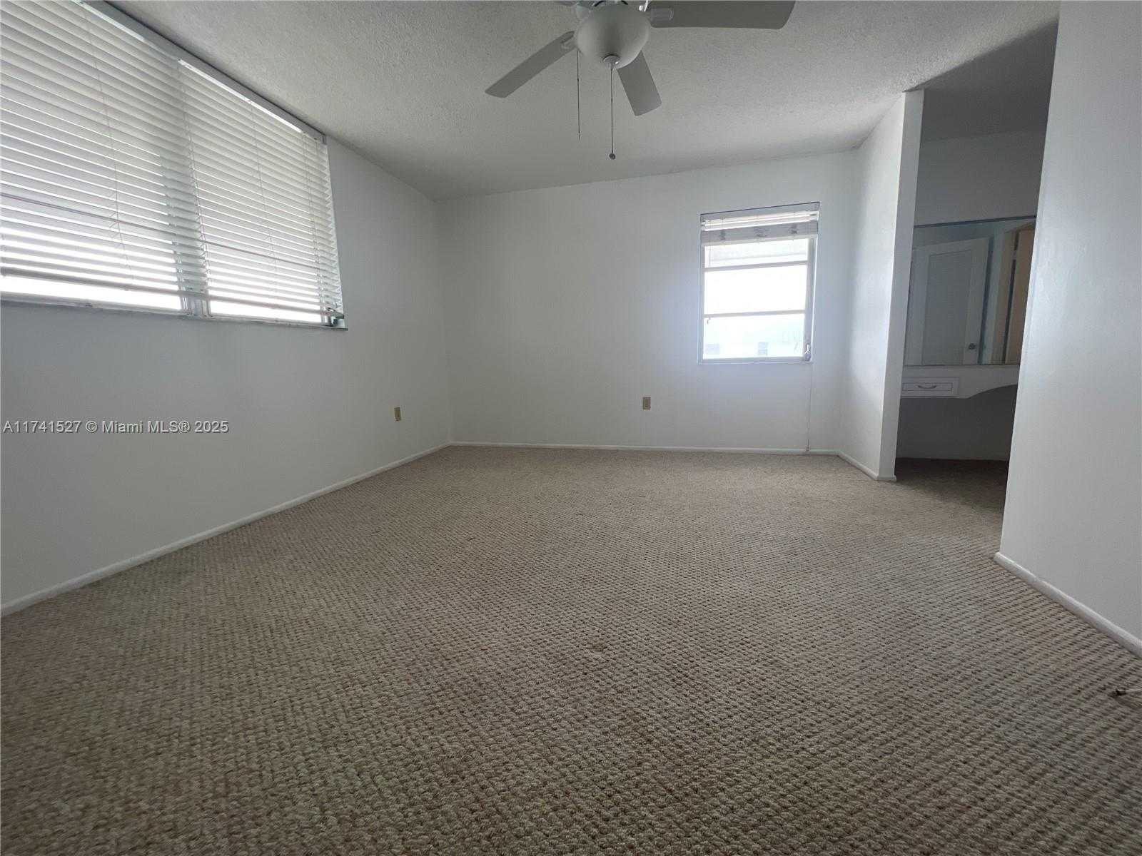 Small Image of 3750 NORTH EAST 170TH ST #E-400, North Miami Beach Number 16
