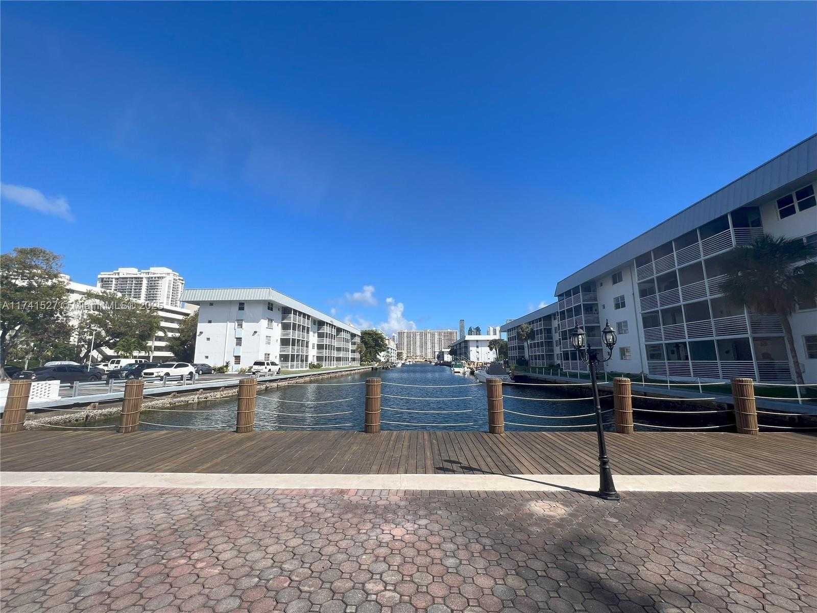 Small Image of 3750 NORTH EAST 170TH ST #E-400, North Miami Beach Number 23