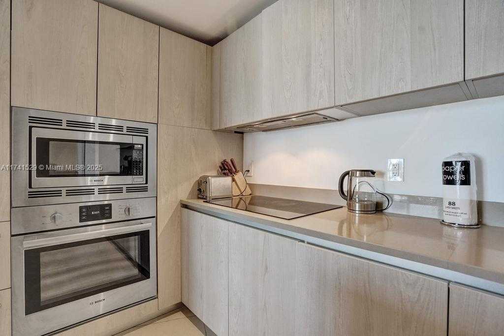 Small Image of 4111 SOUTH OCEAN DR #1204, Hollywood Number 11