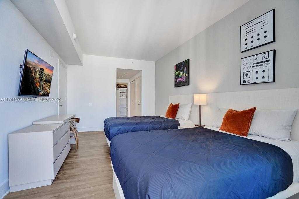 Small Image of 4111 SOUTH OCEAN DR #1204, Hollywood Number 21