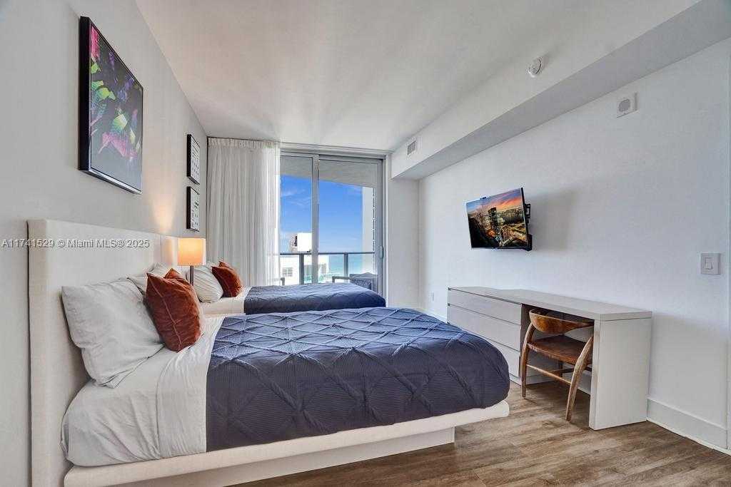 Small Image of 4111 SOUTH OCEAN DR #1204, Hollywood Number 23