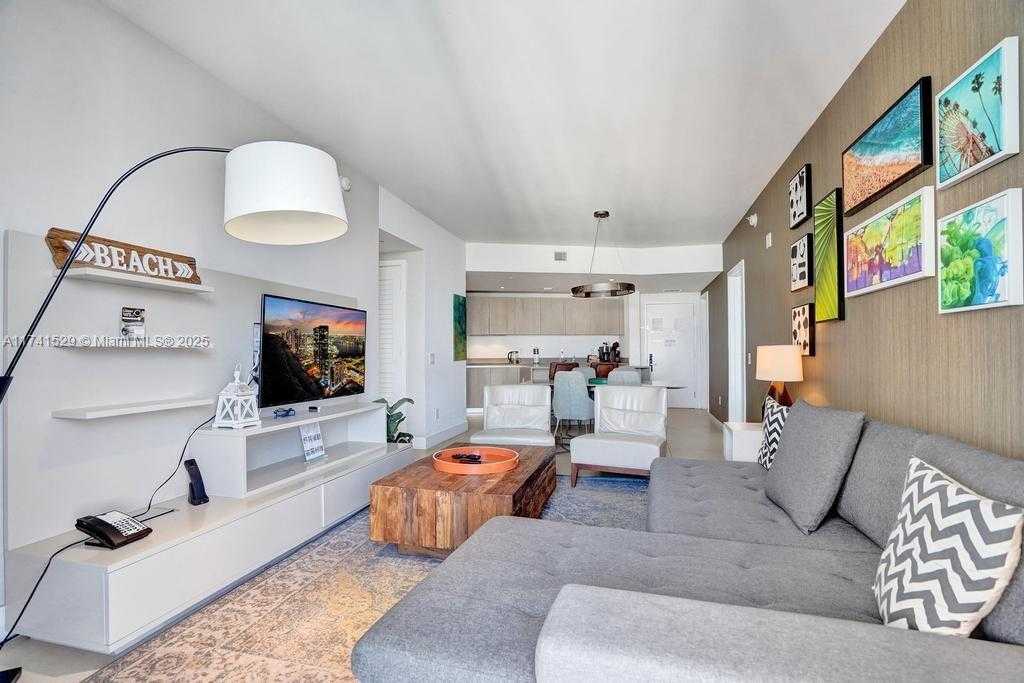 Small Image of 4111 SOUTH OCEAN DR #1204, Hollywood Number 5