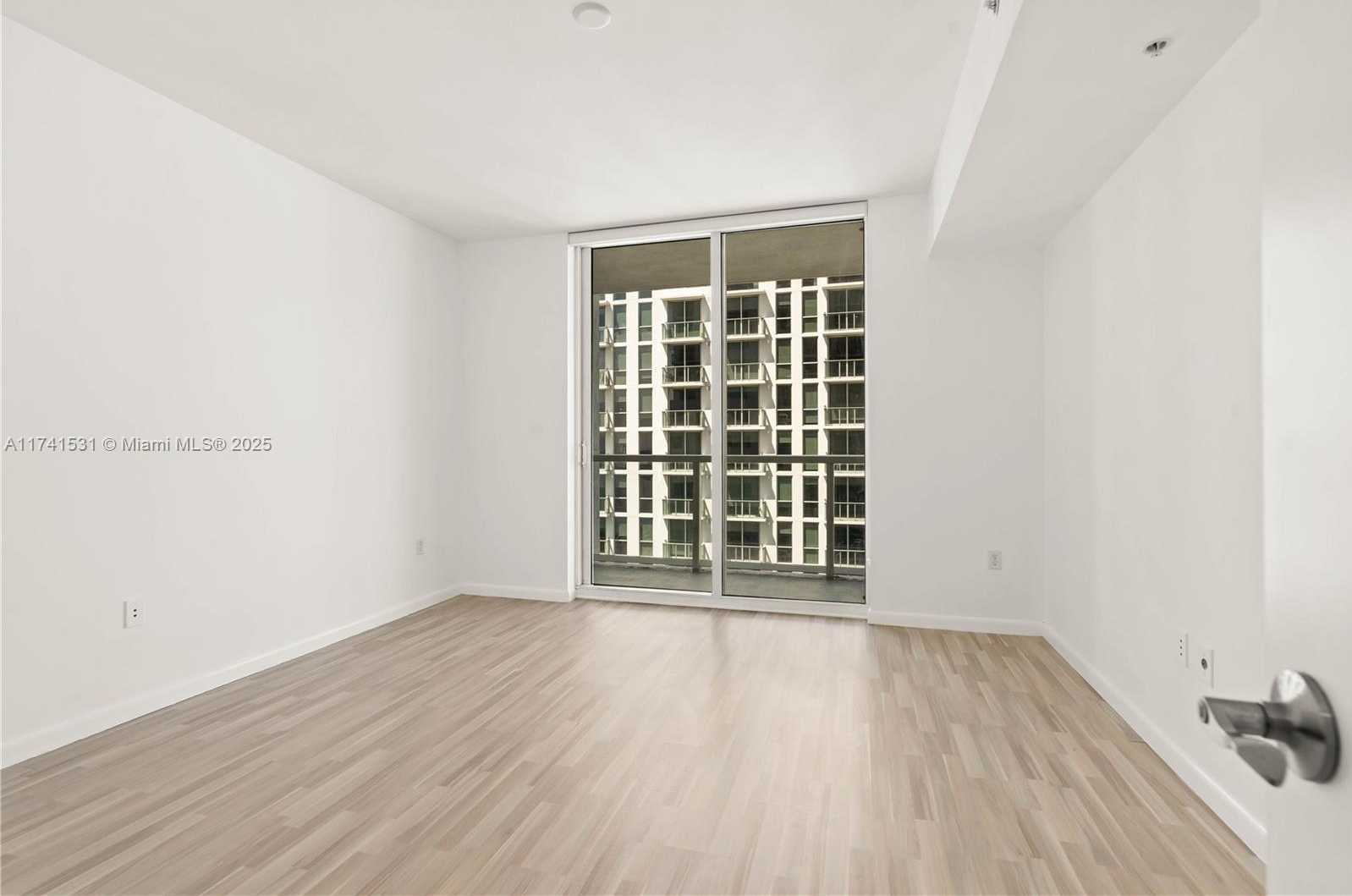Small Image of 253 NORTH EAST 2ND ST #2604, Miami Number 21