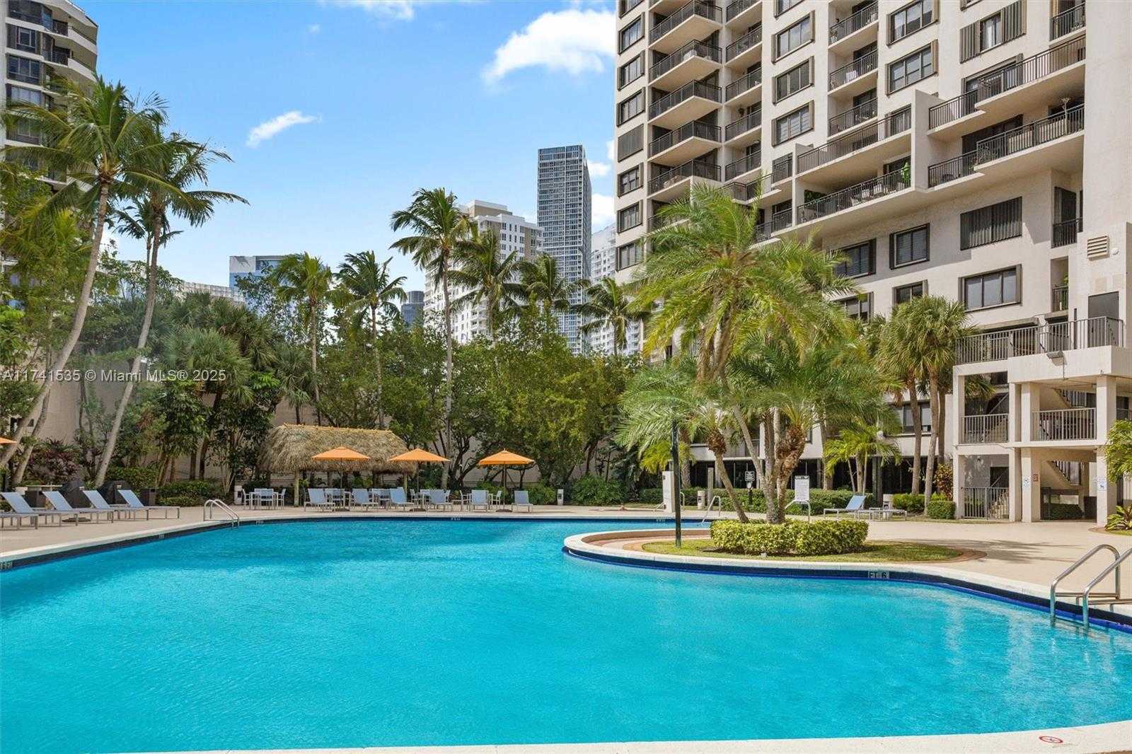 Small Image of 540 BRICKELL KEY DR #1519, Miami Number 33
