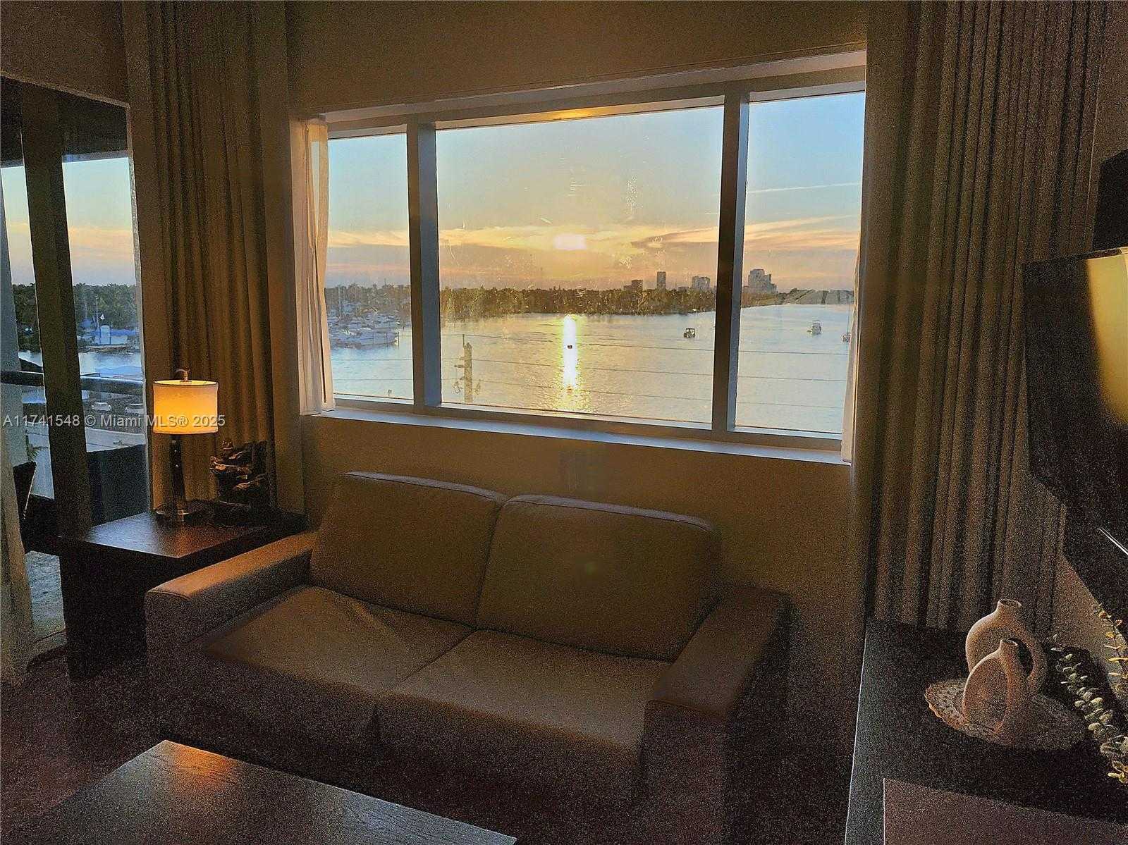 Small Image of 777 NORTH OCEAN DR #S401, Hollywood Number 24