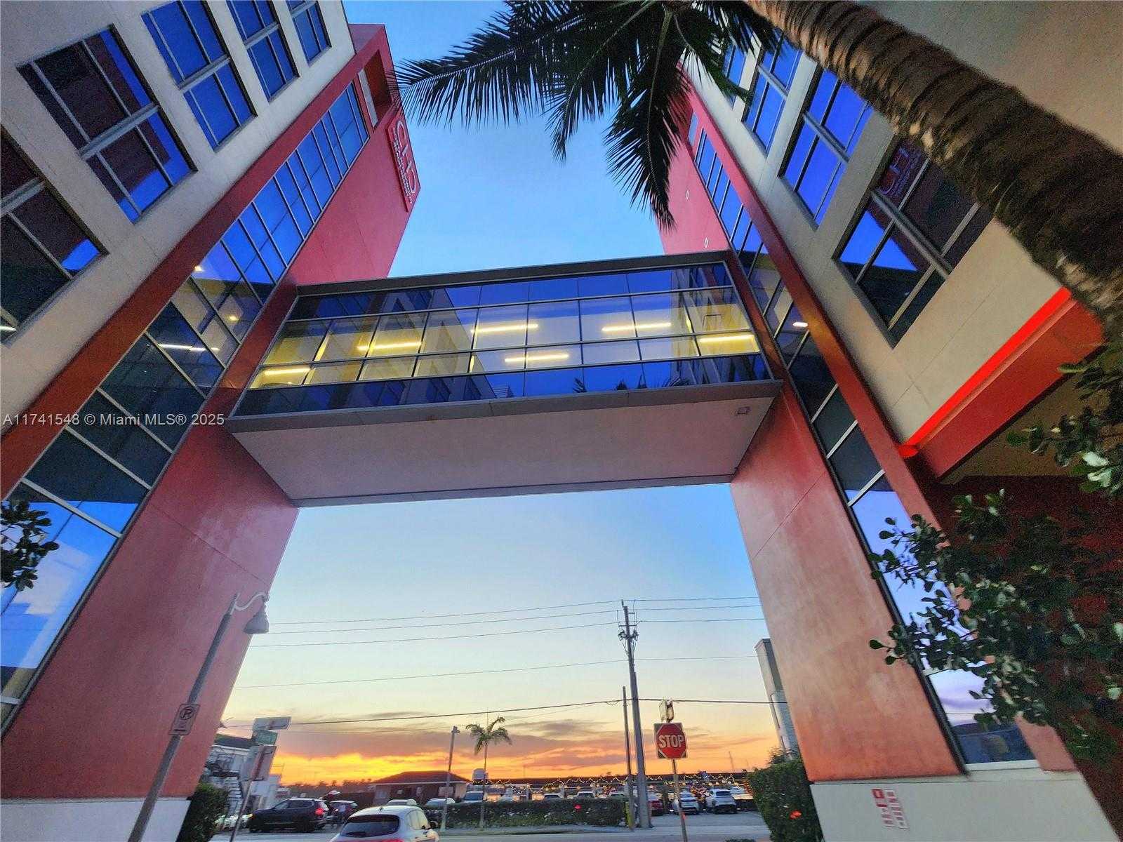 Small Image of 777 NORTH OCEAN DR #S401, Hollywood Number 56