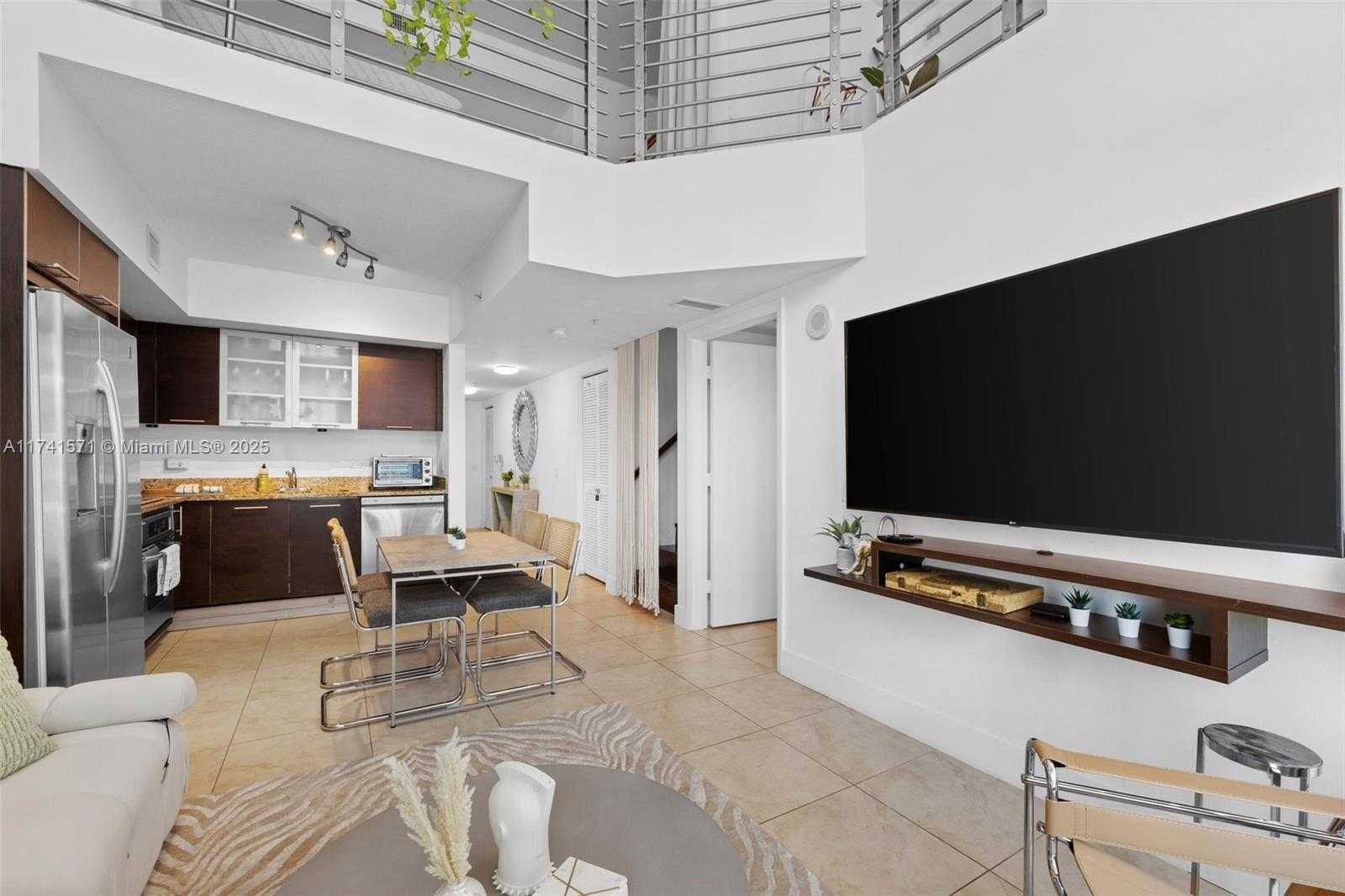 Small Image of 41 SOUTH EAST 5TH ST #510, Miami Number 10
