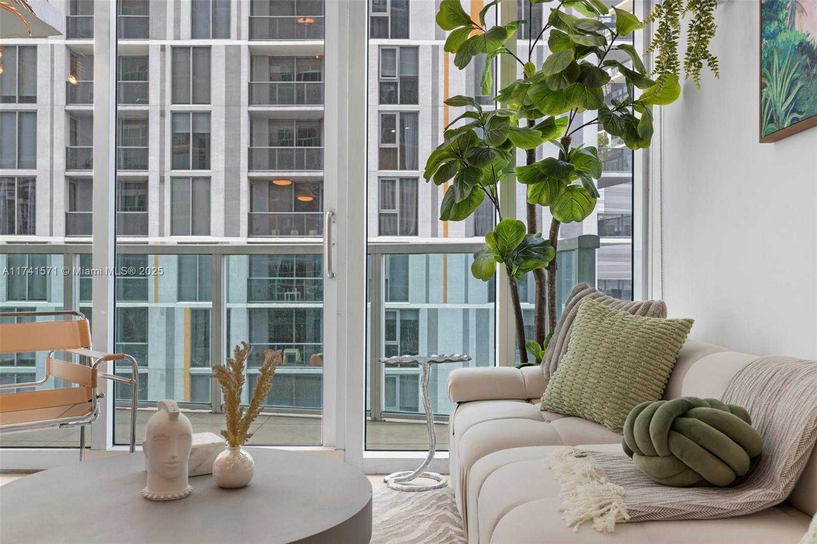 Small Image of 41 SOUTH EAST 5TH ST #510, Miami Number 11