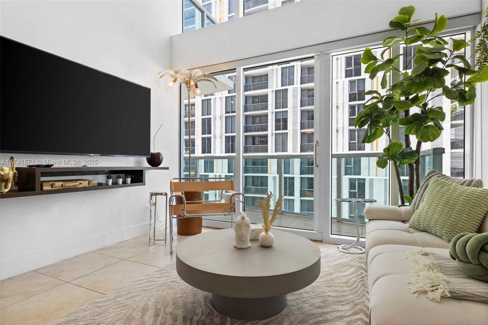 Small Image of 41 SOUTH EAST 5TH ST #510, Miami Number 15