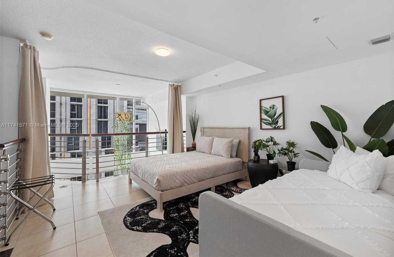 Small Image of 41 SOUTH EAST 5TH ST #510, Miami Number 20