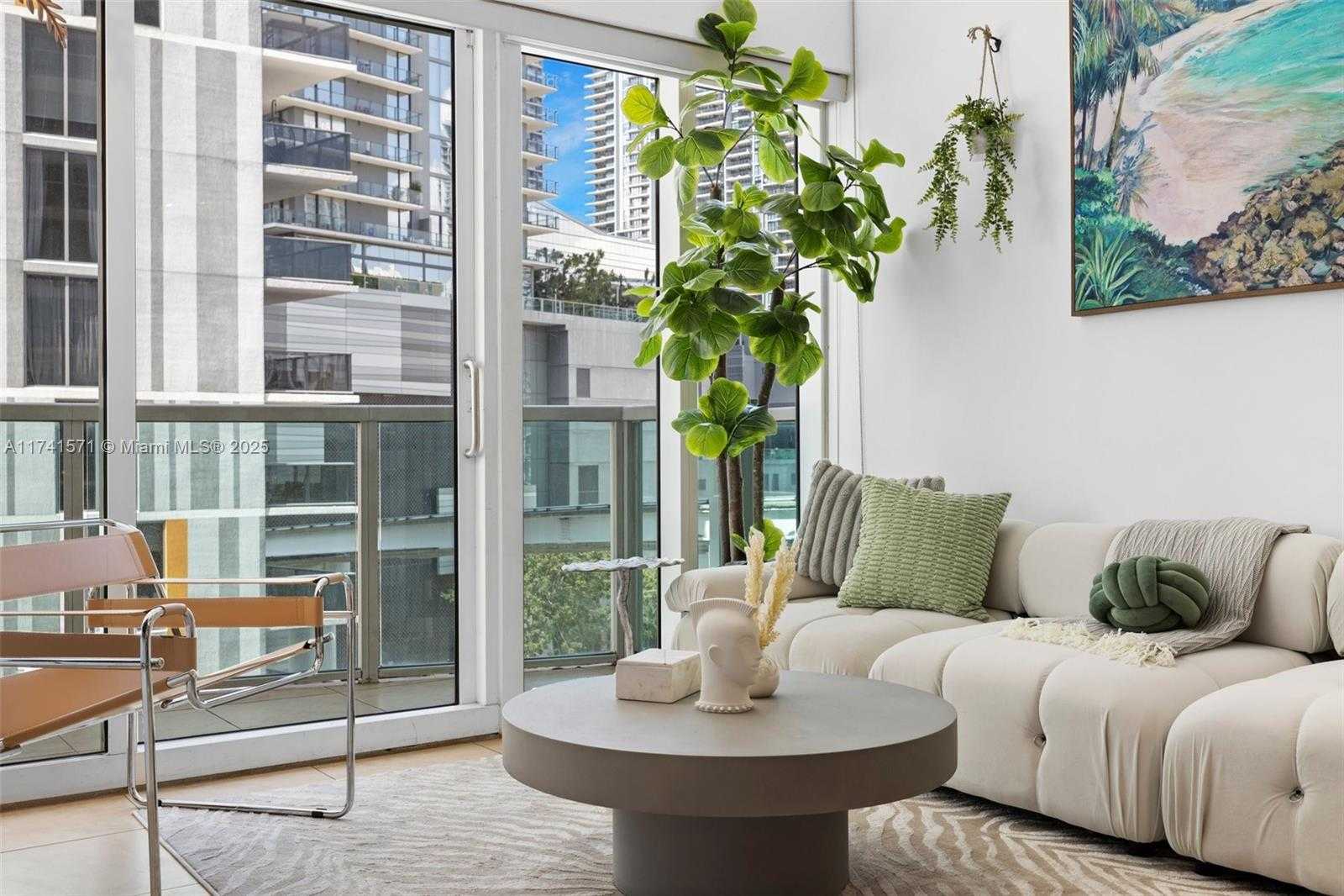 Small Image of 41 SOUTH EAST 5TH ST #510, Miami Number 9