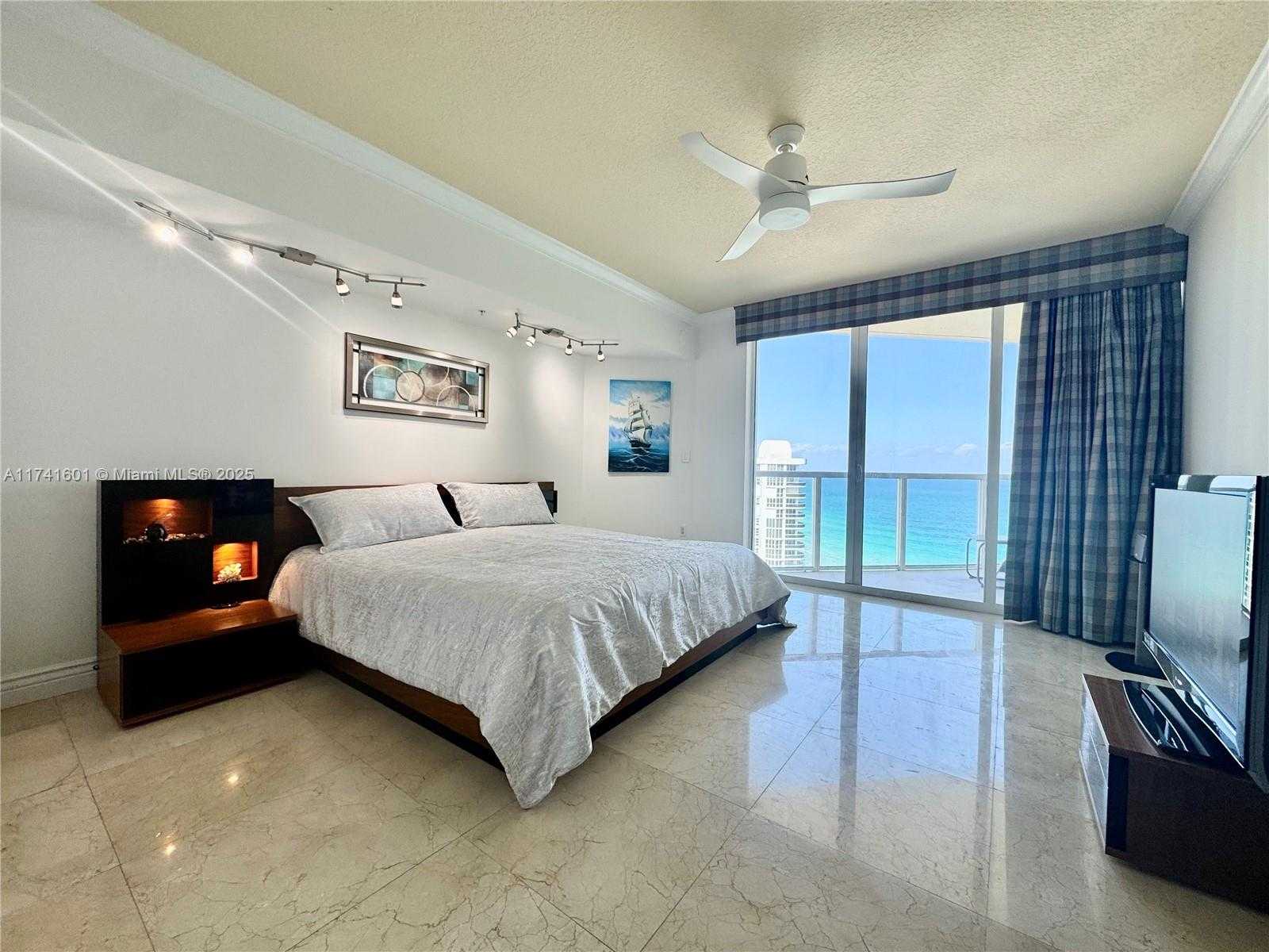 Small Image of 16699 COLLINS AVE #2806, Sunny Isles Beach Number 16
