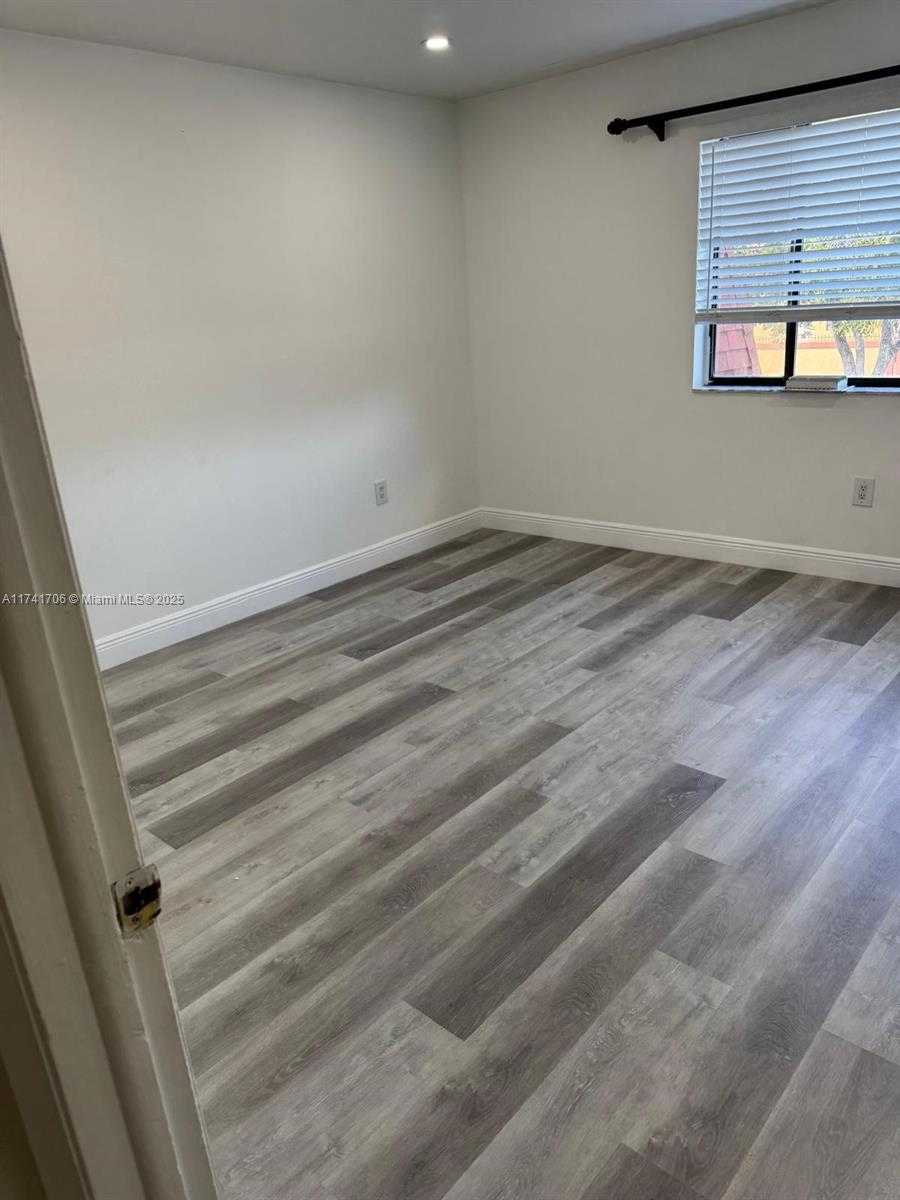 Small Image of 10800 NORTH WEST 7TH ST #3B, Miami Number 12