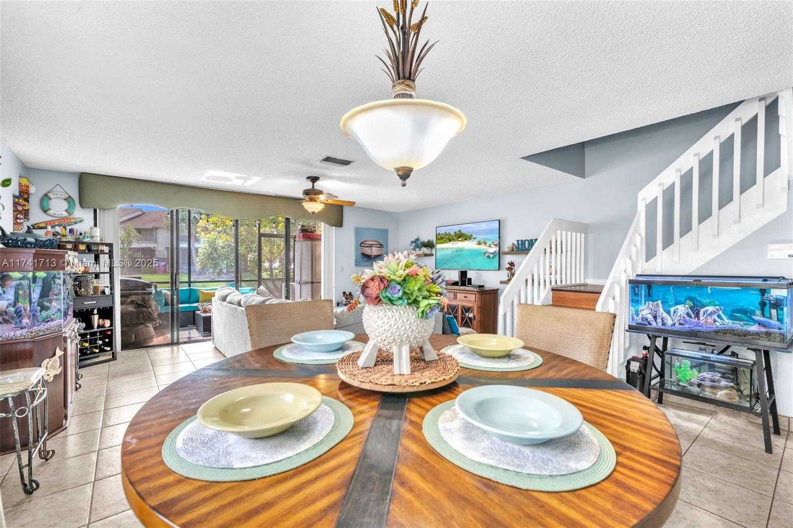Small Image of 4552 CARAMBOLA CIR S #27247, Coconut Creek Number 7