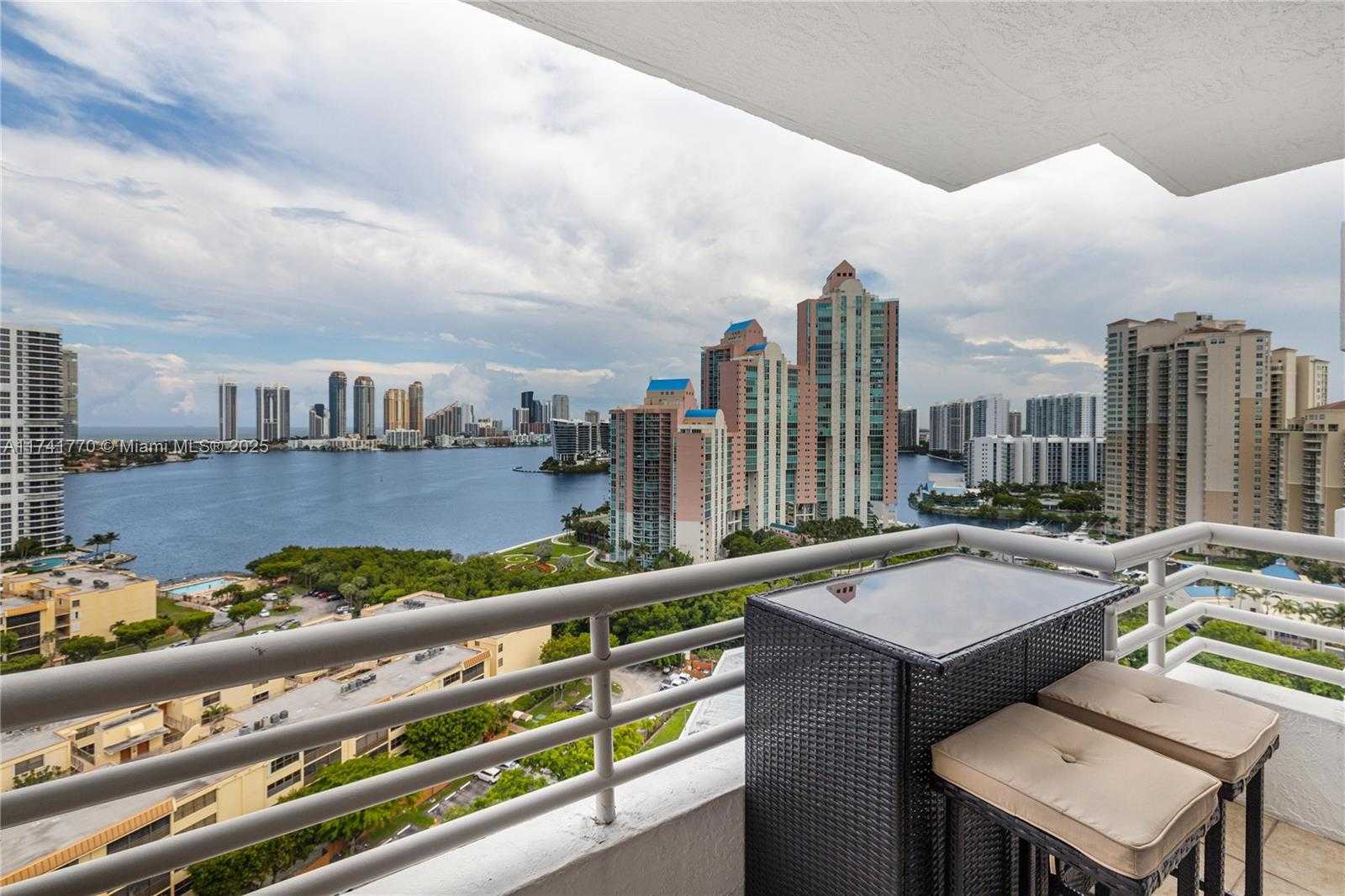 Small Image of 3300 NORTH EAST 192ND ST #PH16, Aventura Number 11